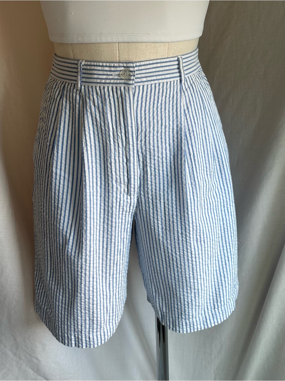 Vintage High Waisted Seersucker Shorts - 100% Cotton